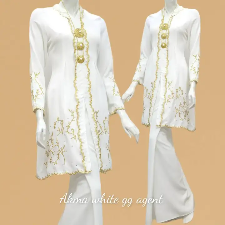 Raya 2021 Exclusive Baju Kurung Klasik Tradisional Kebarung Kebaya Labuh Akma With Elegant Gold Sulam Dan Kain Lipat Depan Juga Sesuai Untuk Tunang Nikah Bf Friendly Lazada