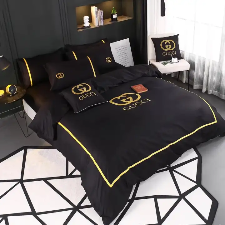Gucci Big Brand Cotton 4 In 1 Bedsheet, Gucci King Size Bed Set