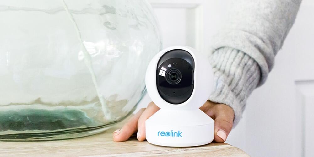 Night Vision and Remote Viewing Two-Way Audio E1 Pro Pan/Tilt Baby Monitor Camera with Cloud Storage Dual-Band 2.4ghz/5ghz Security Wireless IP Camera Reolink 4MP Super HD Indoor WiFi Camera