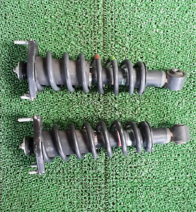 Toyota Wish Ane10 Ane11 2 0cc Rear Absorber Lazada