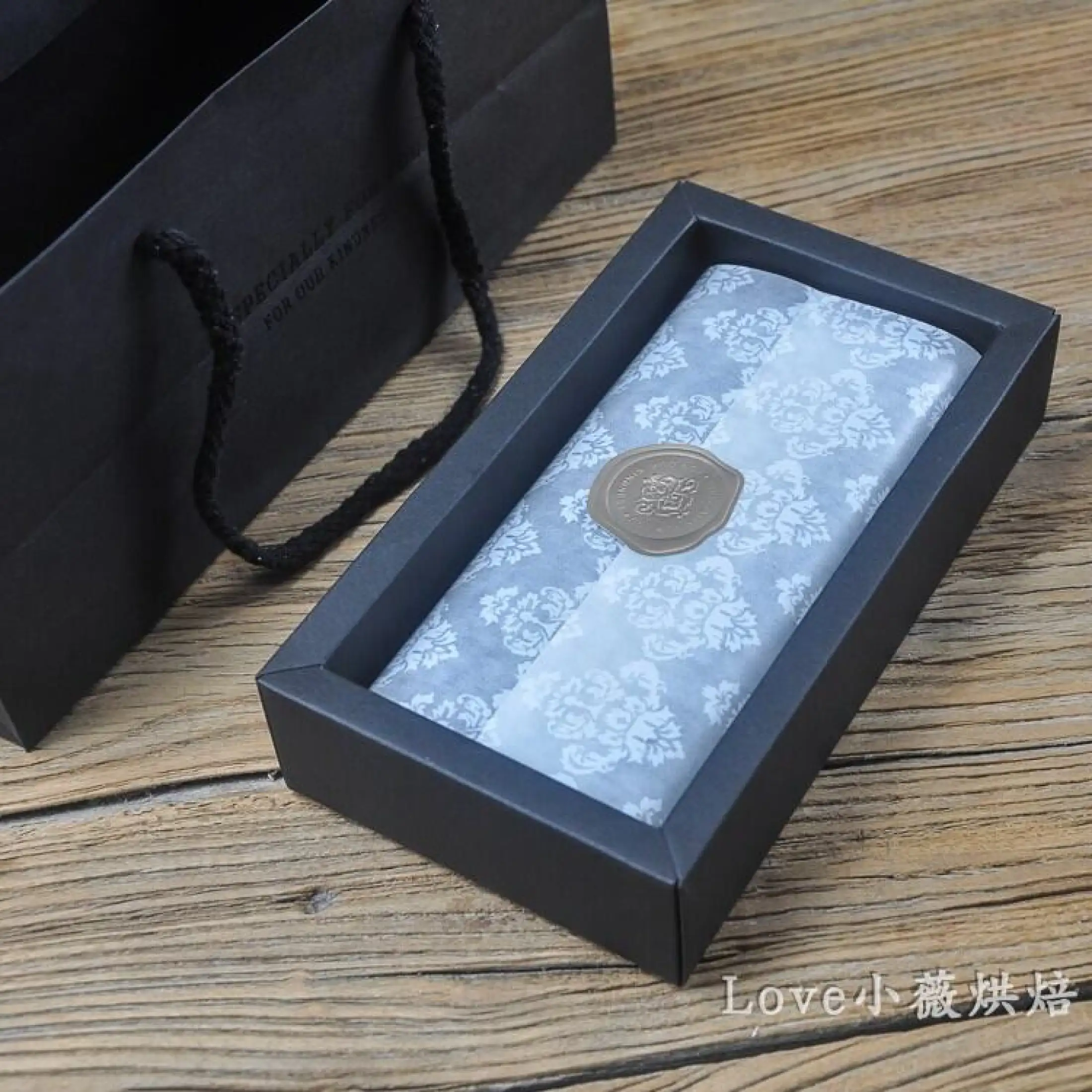 Reval Chocolate Packaging By Ad Angels